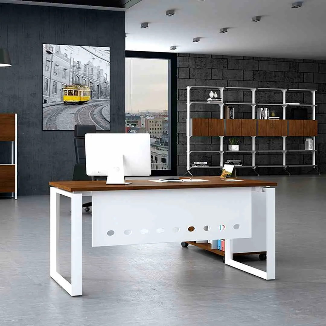 Manager table M-10