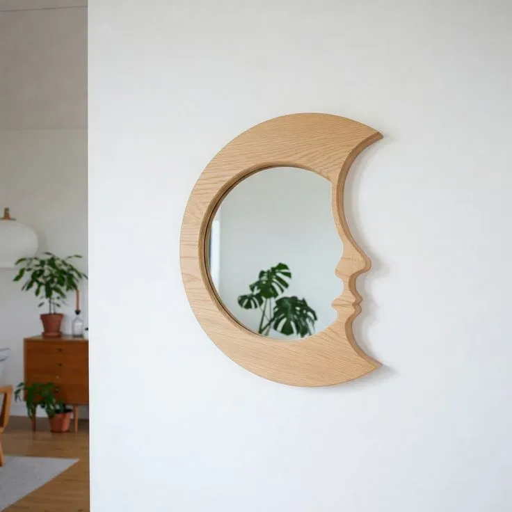 Moon face mirror