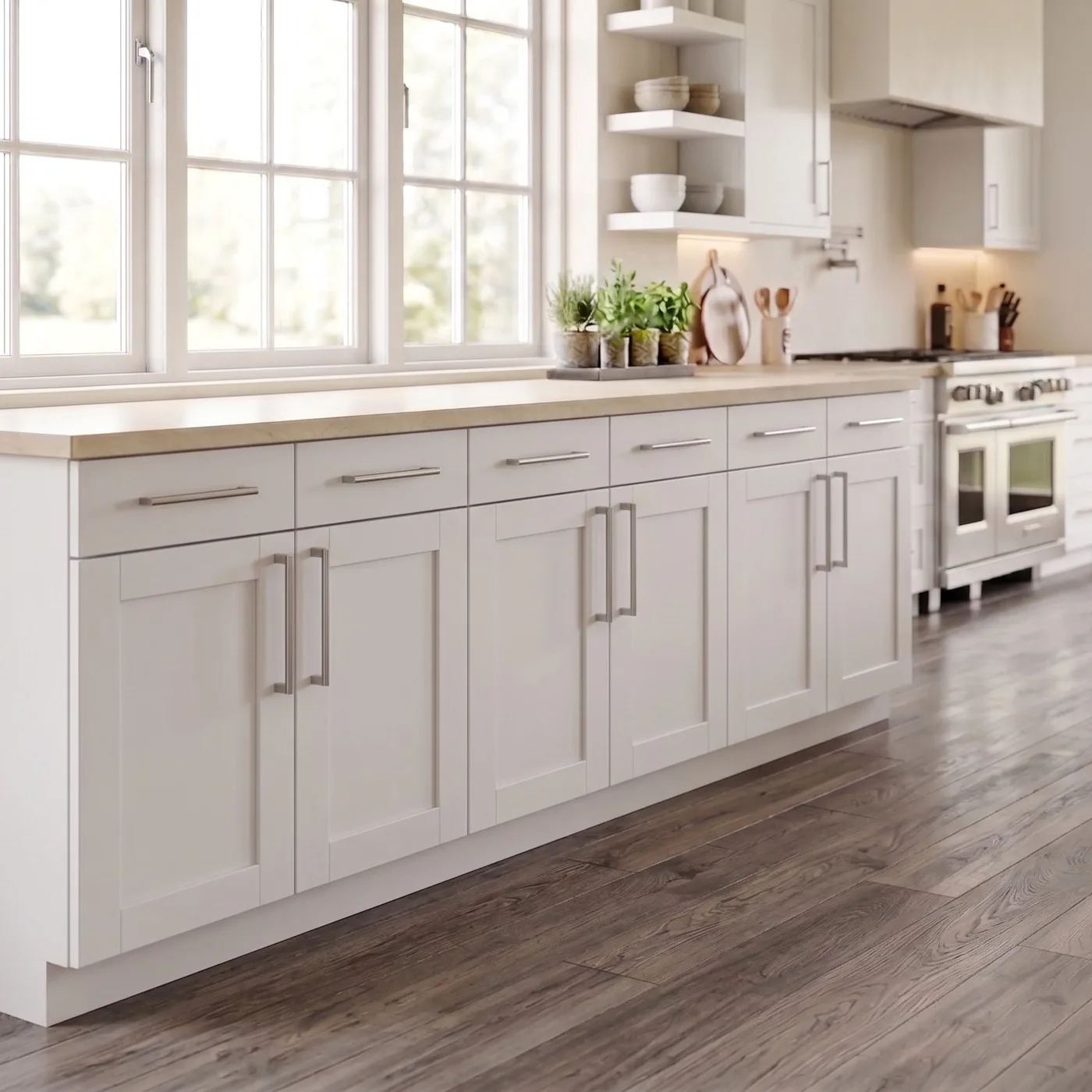 Kitchen base cabinet, white
